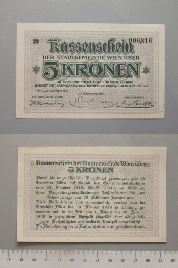 Alte deutsche 5-Kronen-Banknote mit Lineal unten