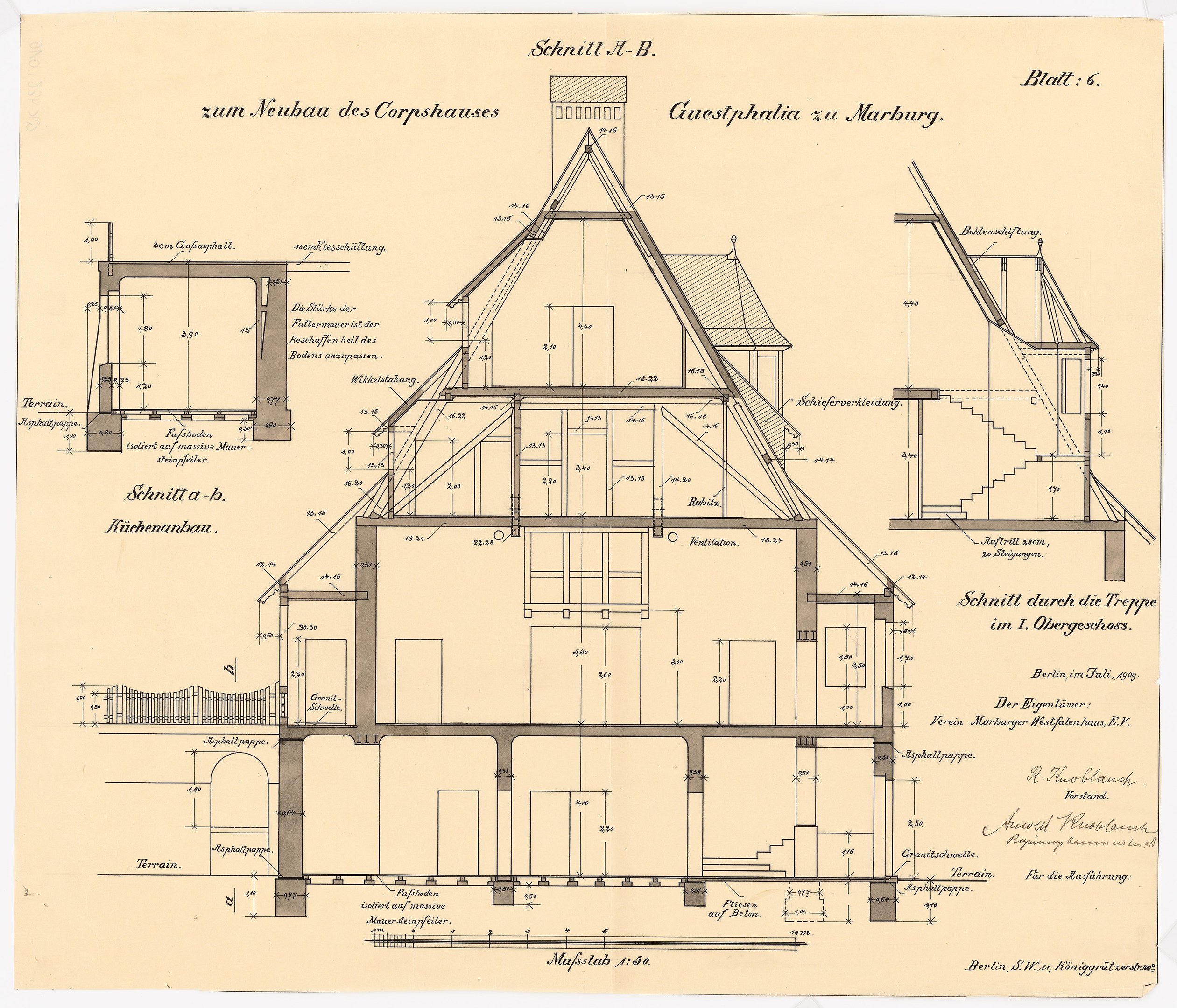 Schwarze-weiß-Architekturzeichnung eines Hauses mit zahlreichen Fenstern und einem Dachfirst, beschriftet als Deutschlands erstes Haus, begleitet von detaillierten Plänen und Text.